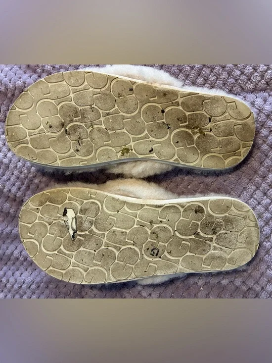 Cozy UGG Ivory Fluff Flip Flop Sandals women size 8 - Picture 10 of 10